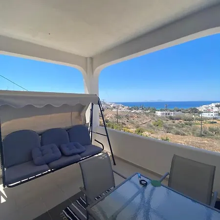 Comfortable House With Seaview In 佐努萨岛